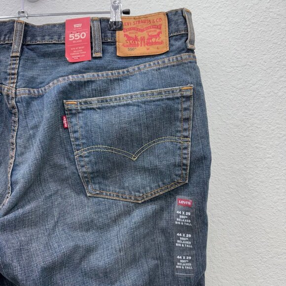 Levis 550 Relaxed Fit Tapered Leg Distressed Denim Blue Jeans Mens sz 44x29 NEW - Picture 5 of 6